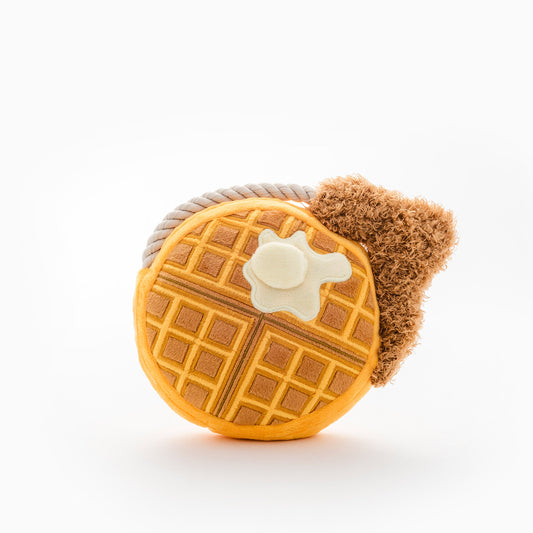 Chicke Waffle - Rolig hundleksak i bra kvalitet. Fun dog toy with good quality.